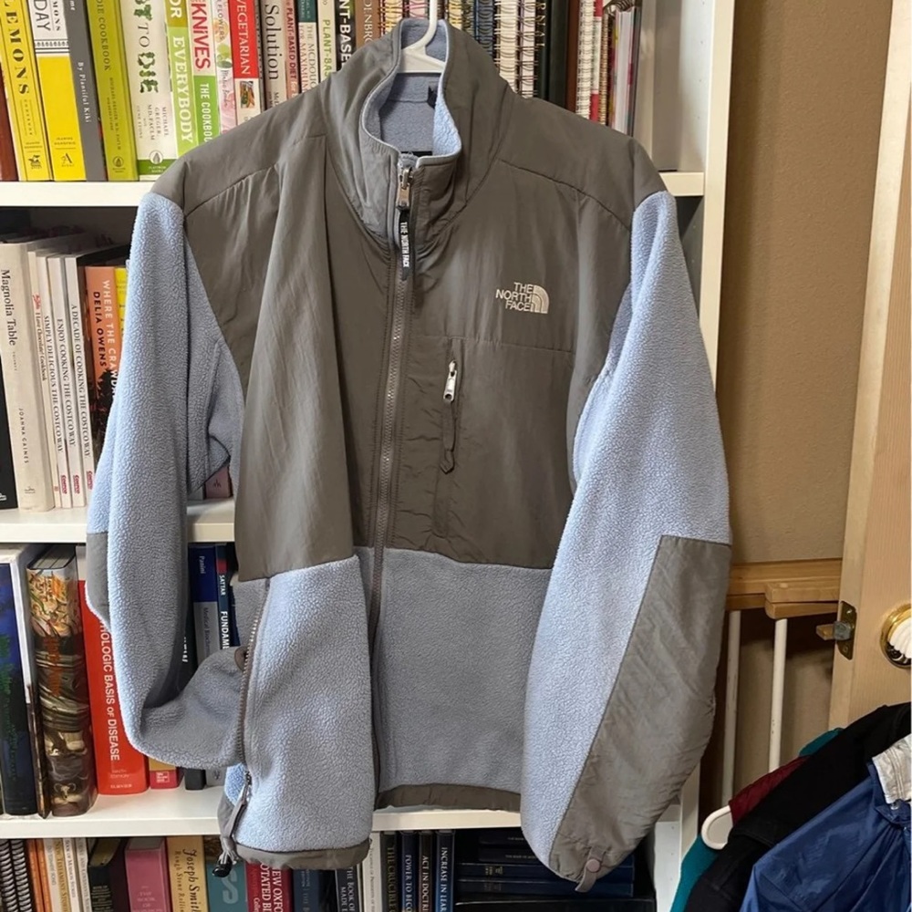 Like new north face fleece Denali jacket